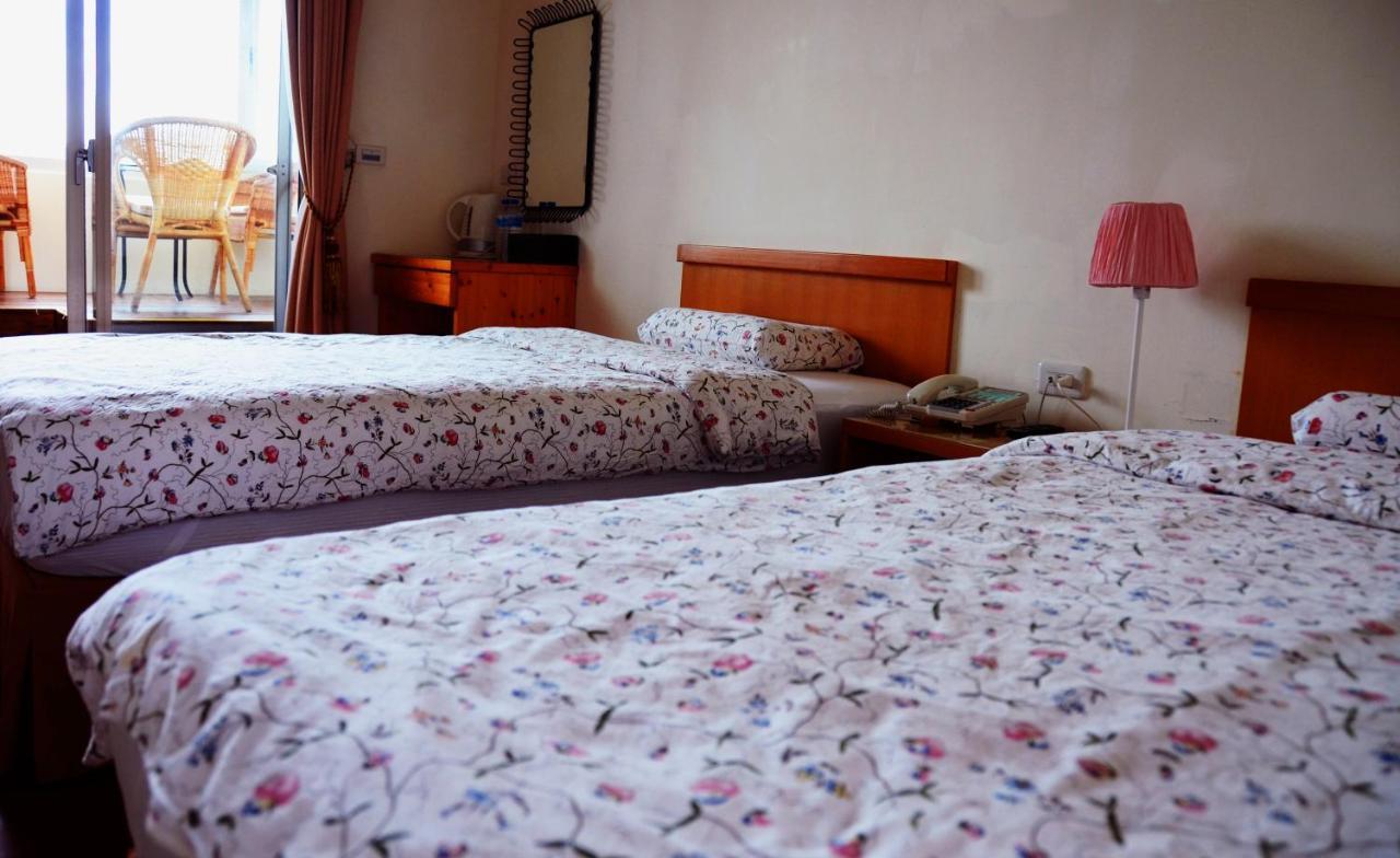 Rainbow Bridge B&B Sanzhi ภายนอก รูปภาพ