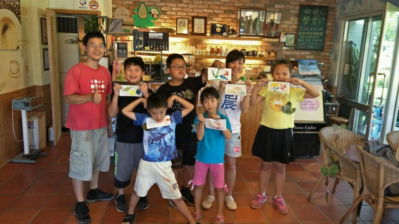 Rainbow Bridge B&B Sanzhi ภายนอก รูปภาพ